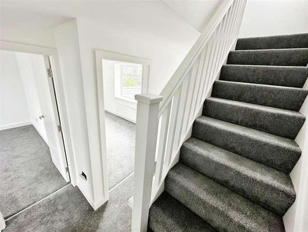 Shellfield Road, Southport, PR9 - Photo 2
