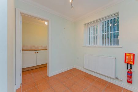 Springfield Court, Higher Kinnerton, CH4 - Photo 2