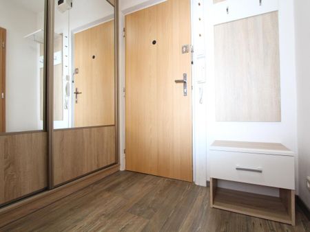 Pronájem bytu 1+kk 33 m2 - Fotografie 4