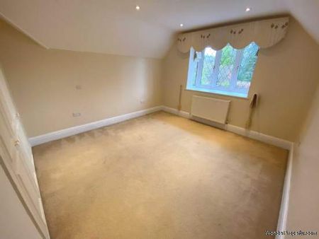 5 bedroom property to rent in Radlett - Photo 3