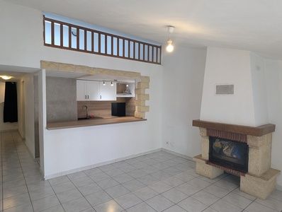 Location Appartement 3 pièces 62m² ISTRES 13800 - Photo 1