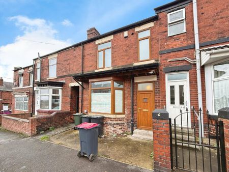 4 bedroom terraced house to rent - Photo 3