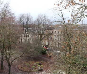 1 Bed Flat, Burnbank Terrace, G20 - Photo 1