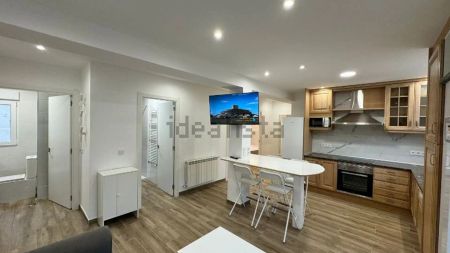 Piso de alquiler en Praza de León, 4, Castiñeiriño - Cruceiro de Sar - Photo 3