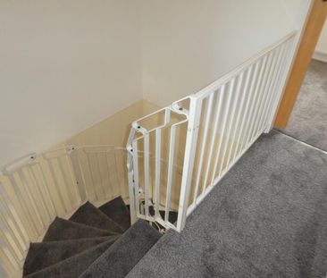 2 bedroom terraced house to rent - Photo 1