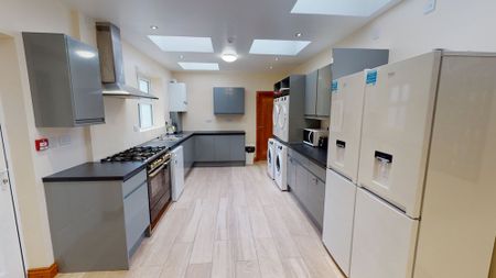 141 Tiverton Road Birmingham - Photo 2