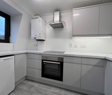 2 bedroom flat to rent - Photo 6