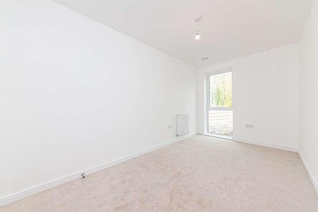 Wellington Road, Wokingham, RG40 - Photo 4