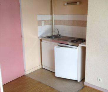 location appartement T1 duplex de 18 m² – Centre Ville – Limoges – ... - Photo 3
