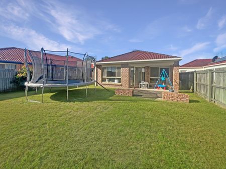 13 Merganser Place, 4078, Forest Lake Qld - Photo 4