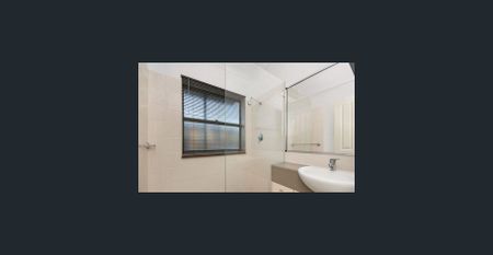 UNMISSABLE KANGAROO POINT LOCATION - WALK TO EVERYTHING - Photo 4