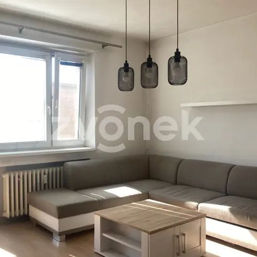 Pronájem bytu 3+kk s balkónem po kompletní rekonstrukci, Zlín – Obeciny I - Photo 1