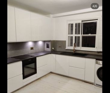 Room in a Shared Flat, Ferndale Road, SW4 - Photo 2