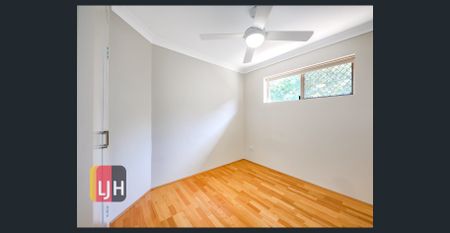 Modern 2 Bedroom Unit In The Heart Of Everton Park – Walk To Cafes And Transport - Photo 3