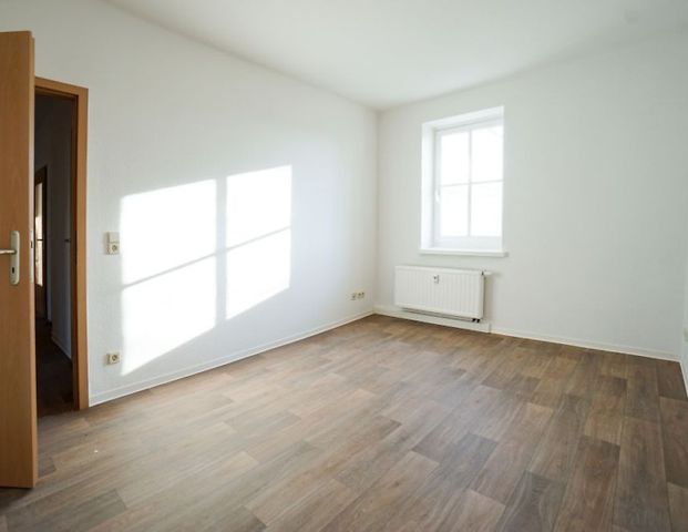 Tolle 3-Raum-Wohnung, 2 Bäder, zentrumsnah, zum baldigen Einzug - Photo 1