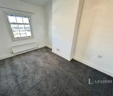 3 bedroom house to rent Lincoln Road, Peterborough, Cambridgeshire,... - Photo 4