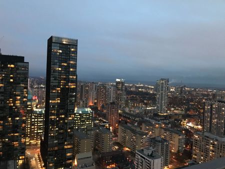 For Lease - 50 Charles Street Unit# 3702, Toronto, Ontario - Photo 4