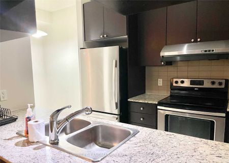 For Lease - 330 Village Green Square Unit# TH46, Toronto, Ontario - Photo 5