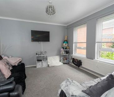 3 Britannic Park, Sandy Row, Belfast, BT12 5HG - Photo 6