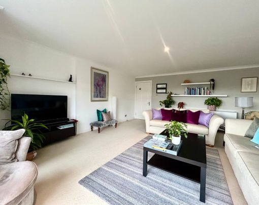 Grosvenor Road, Bournemouth - Photo 1