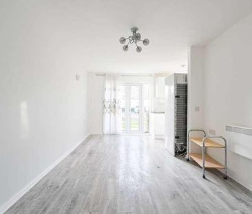 Outlook House, En, Enfield, EN3 - Photo 3