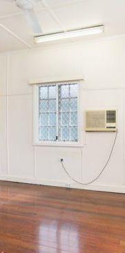 Ideal Location - Prime Position - High Set Queenslander - Photo 1