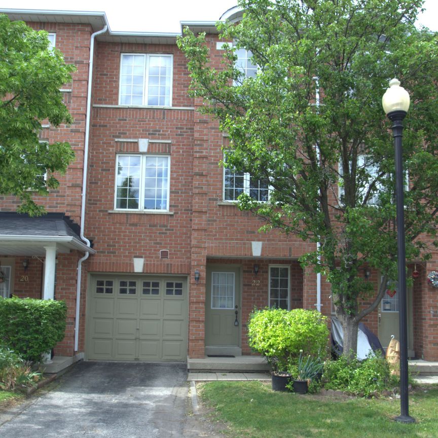 For Lease - 22 Interlacken Way, Markham, Ontario - Photo 1