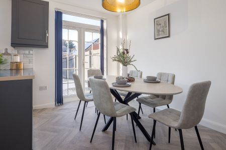 The Ridings - Photo 2