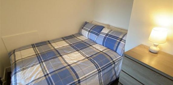 1 bedroom private hall to rent - Photo 2