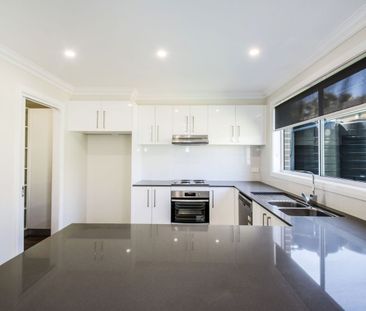 Great Central Location! - Photo 2