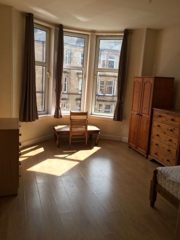 3 Bed Flat, Havelock Street, G11 - Photo 5