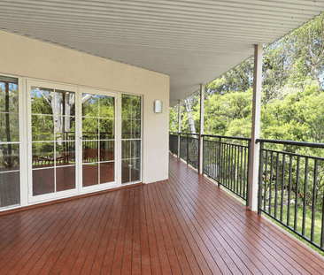 A Spacious Como Haven - Photo 6