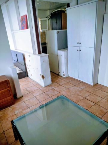 Ενοικίαση κατοικίας, 47 τ.μ., Γλυφάδα, 500 € - Photo 5