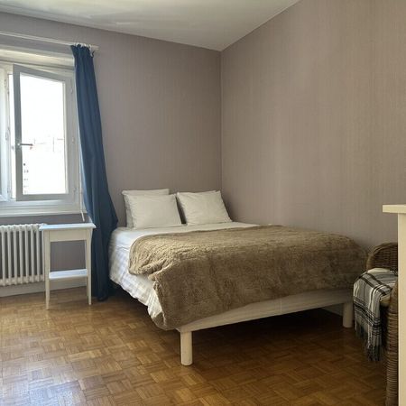 Furnished Studio #6 - Photo 4