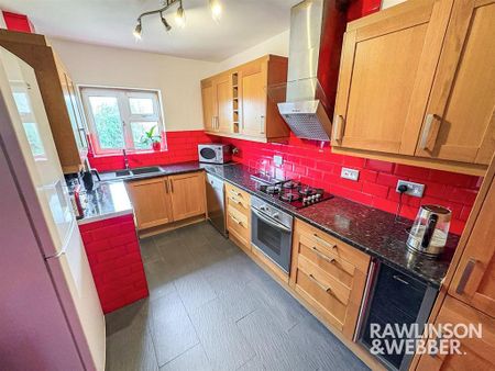 3 bedroom apartment to rent - Photo 5