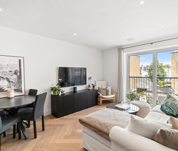 2 bedroom flat to rent - Photo 2