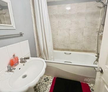 1 bedroom property to rent - Photo 3