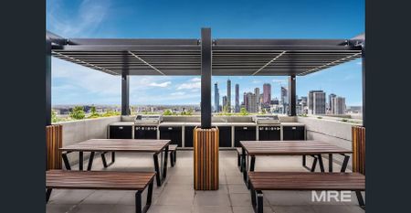 Fantastic apartment in an even better location - Photo 3