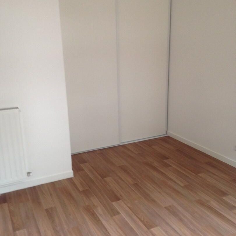 location Appartement T2 DE 48.36m² À AUBERVILLIERS - Photo 1