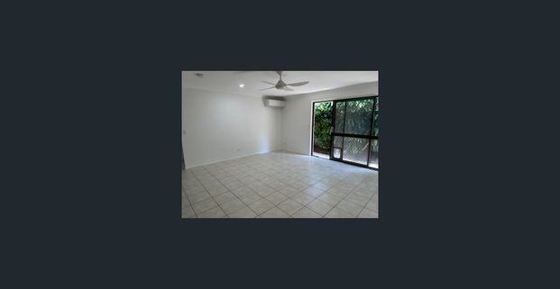 MODERN TWO BEDROOM DUPLEX IN PRIME PALM BEACH LOCATION - Photo 1