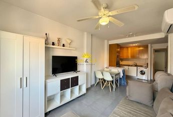 1 BEDROOM APARTMENT IN TORRE DE LA HORADADA