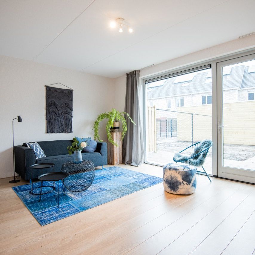 Prinses Amaliasingel 38, 3902SN Veenendaal - Photo 1