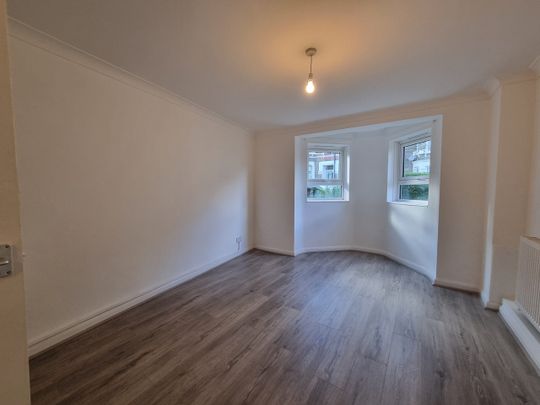 1 Bed Flat, Lazlo House, SE5 - Photo 1