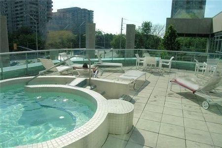 For Lease - 1 Elm Street Unit# 412, Mississauga, Ontario - Photo 3