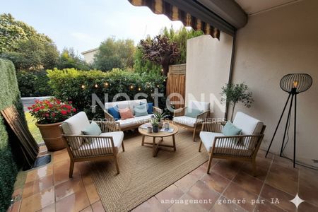 Appartement VIDE à louer : le petit coin de paradis à Saint-Raphaël ! - Photo 5