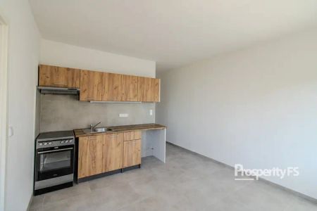 Pronájem bytu 1+1 37 m - Fotografie 4