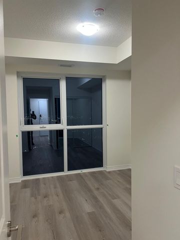 For Lease - 15 Watergarden Drive Unit# 3209, Mississauga, Ontario - Photo 4