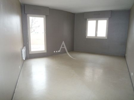 Location Appartement 2 pièces 56m² - Photo 4