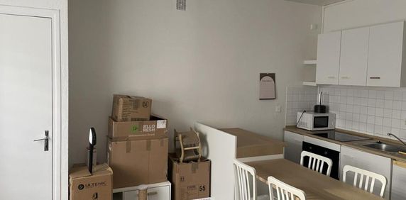 A louer, appartement de type 2 en rez de chaussée - Photo 2