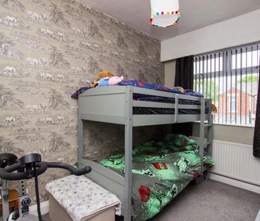 2 bedroom House To Let Total Size: 879 SQ FT - Photo 5